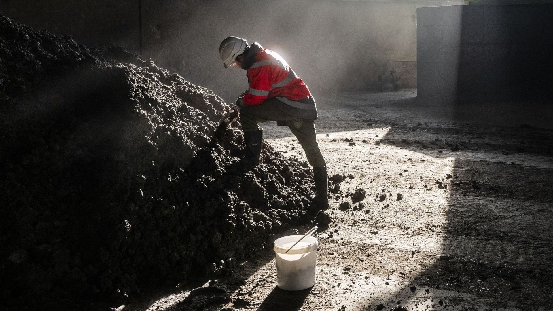 image 100 milliards d’euros par an pour décontaminer l’Europe des PFAS (1/4) - RTBF Actus